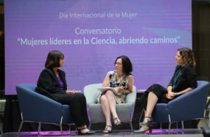 Carolina Torrealba en conversatorio del Banco Central