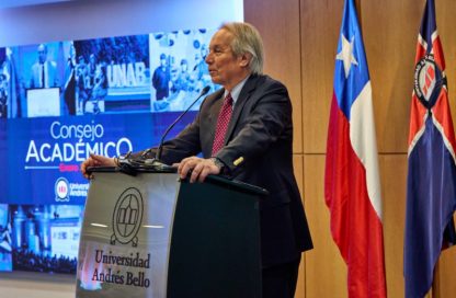 El rector de la Universidad Andrés Bello, Dr. Julio Castro, destacó la internacionalización como principal desafío en el Consejo Académico Ampliado.