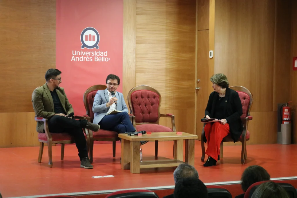 La Red de Educación Superior Inclusiva (RESI) V Región realizó una jornada de encuentro para apoyar a los estudiantes en situación de discapacidad que transitan hacia la vida universitaria, según los recursos de cada institución y ajustes razonables que surjan durante el proceso.