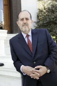 hospitales financiamiento presupuesto