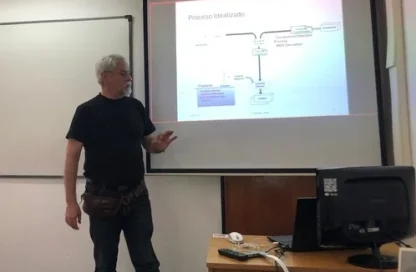 Dr. Hernán Astudillo, académico investigador ITiSB UNAB, dictó en el Centro LIFIA, en Argentina, una charla sobre el modelado de información difusa y su aplicación en catálogos de software.