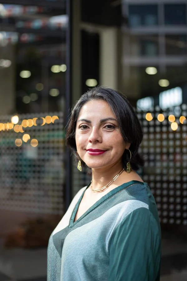 Desde el estrellado Valle de Illapel proviene la directora de Enfermería UNAB, sede Viña del Mar, Pamela Varas. En esta entrevista se devela cómo su experiencia le permitió resignificar el sentido de su labor profesional.