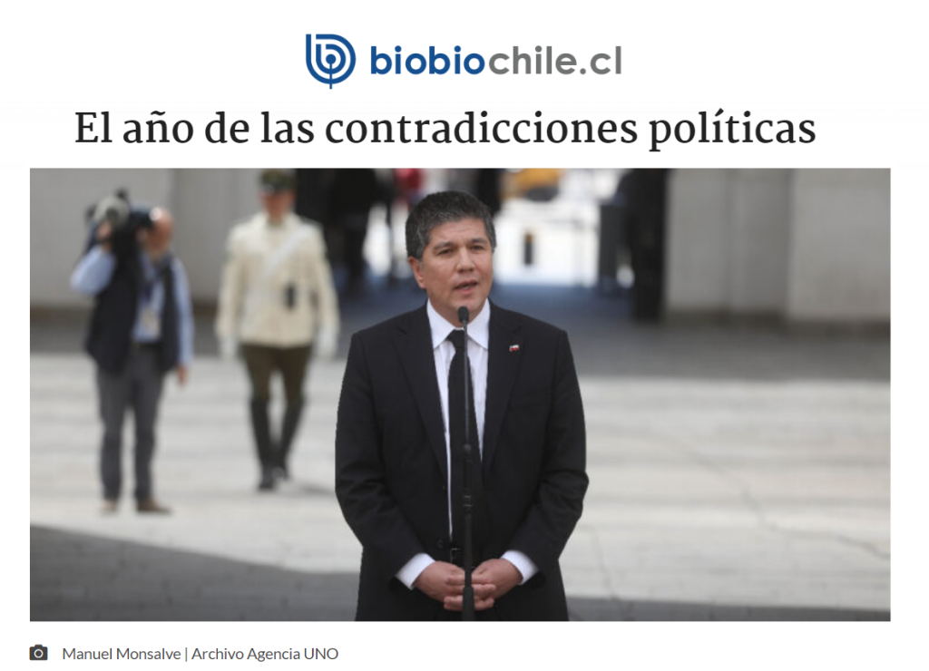 Dr. Jorge Astudillo, académico Derecho UNAB, analiza las contradicciones entre las acciones y el discurso de la clase política durante el 2024. Biobío Chile, 27 de diciembre de 2024.