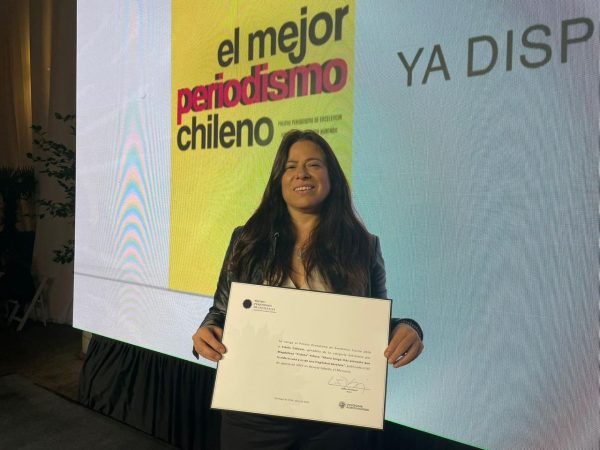 Egresada UNAB Estela Cabezas tras premio UAH: «el periodismo no se trata de los periodistas, lo que manda es la historia»