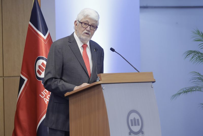 Profesor Emérito