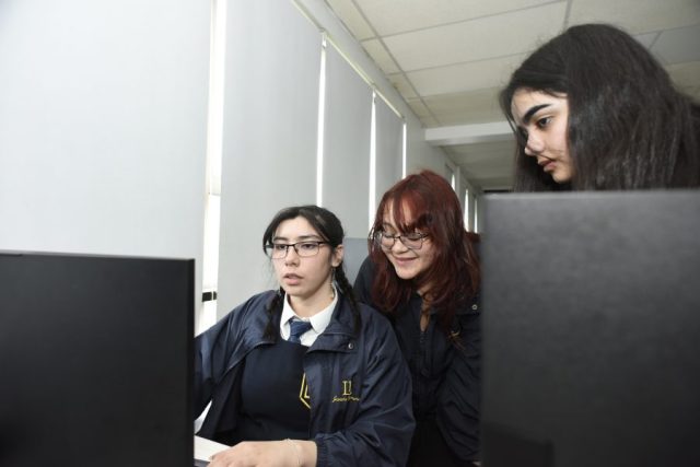 2°-Interescolar-de-Robotica-e-IA-Stgo-Campus-Antonio-Varas-85-900×601
