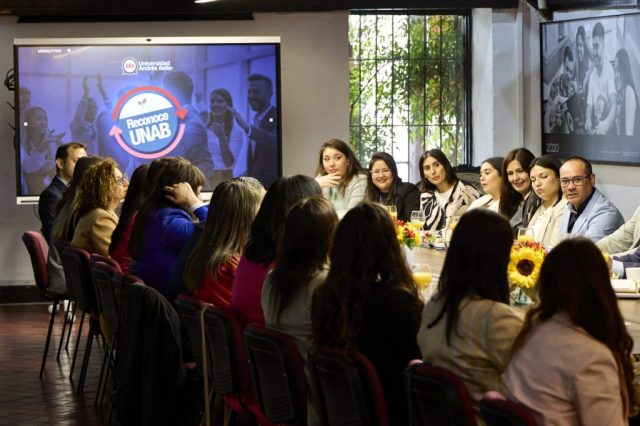 Desayuno-Reconoce-UNAB-Campus-Casona-Las-Condes-48