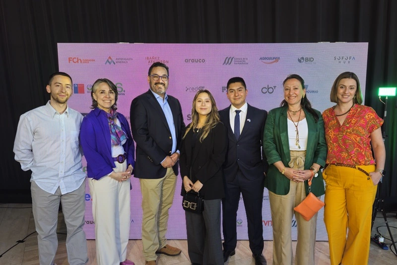 Investigadores y emprendedores UNAB reciben Premios Avonni 2025