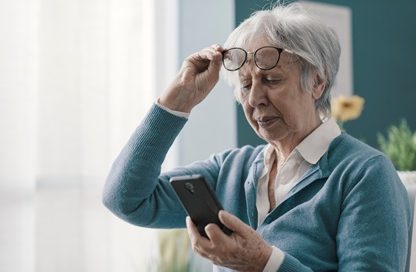 adultos mayores y tecnología