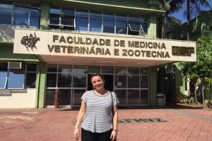 docente medicina veterinaria animales gatos