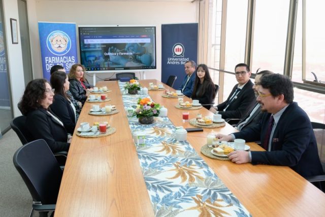 Desayuno entrega-becas Endowment Dr.-Simi Concepción