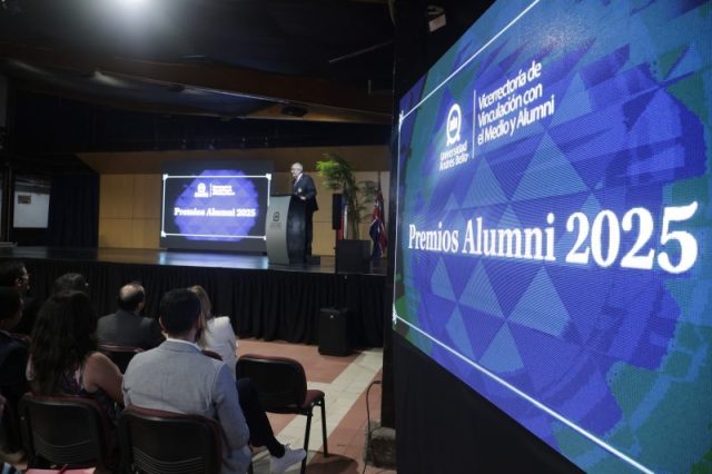 Premios-Alumni-2025-CR17-800×533