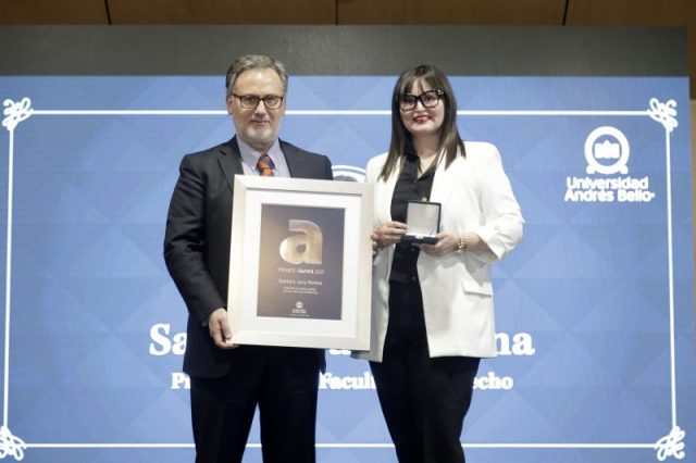 Premios-Alumni-2025-CR43-800×533 (1)