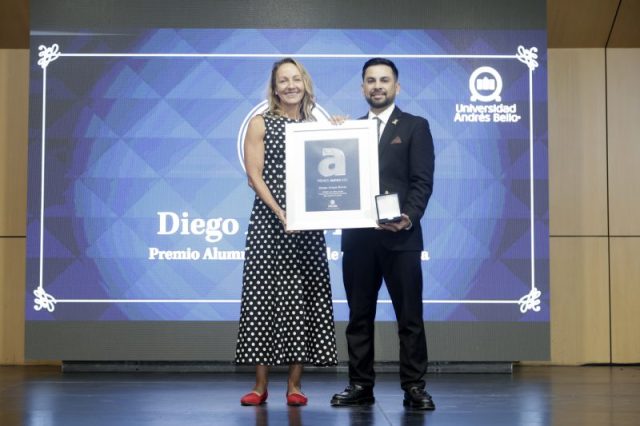 Premios-Alumni-2025-CR48-800×533 (1)