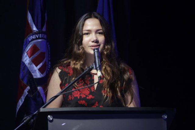 Ceremonia-Cierre-Curso-Sumate-Lideres-Estudiantiles-Sede-Santiago-CR29-800×534-1 (1)