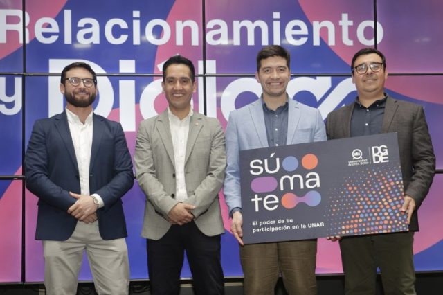 Ceremonia-Cierre-Curso-Sumate-Lideres-Estudiantiles-Sede-Santiago-CR57-800×533-1