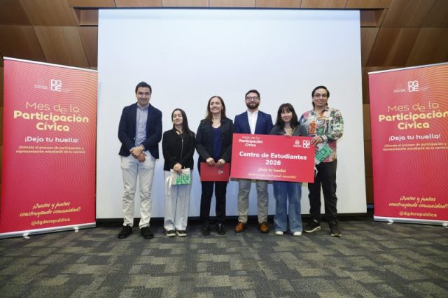 Ceremonia-Mes-de-la-Participacion-Civica-CR40-800×533-1