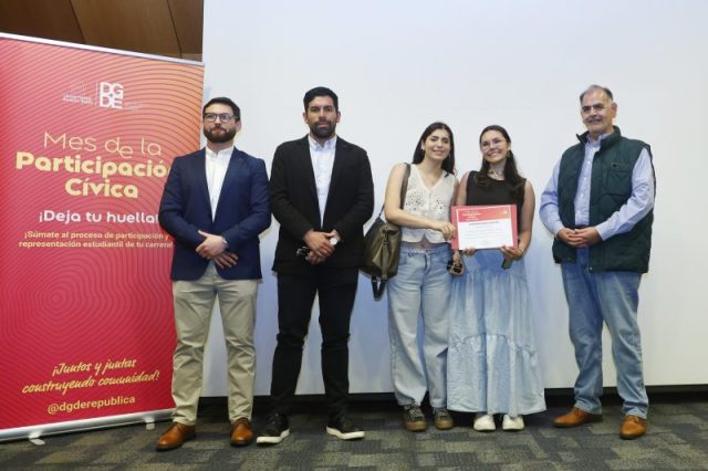 Ceremonia-Mes-de-la-Participacion-Civica-CR48-800×533-1