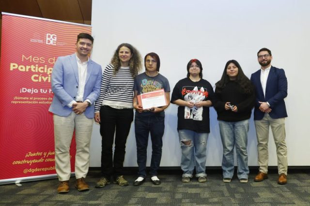 Ceremonia-Mes-de-la-Participacion-Civica-CR56-800×533-1