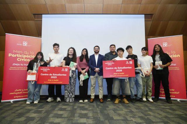 Ceremonia-Mes-de-la-Participacion-Civica-CR59-800×533-1