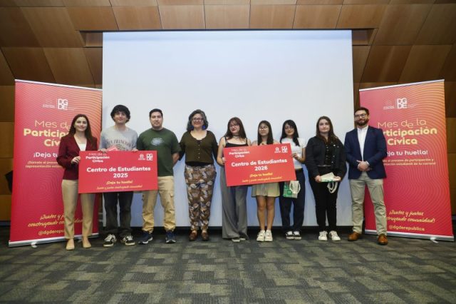 Ceremonia-Mes-de-la-Participacion-Civica-CR65-800×533-1