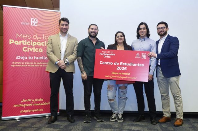 Ceremonia-Mes-de-la-Participacion-Civica-CR77-800×533-1