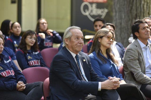 Ceremonia-de-Deportistas-Campus-Casona-Las-Condes-113-900×601