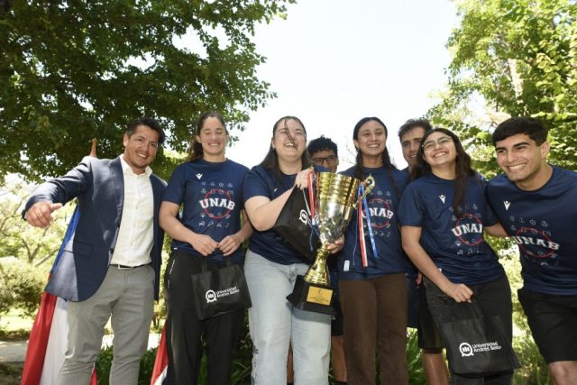 Ceremonia-de-Deportistas-Campus-Casona-Las-Condes-54-900×601
