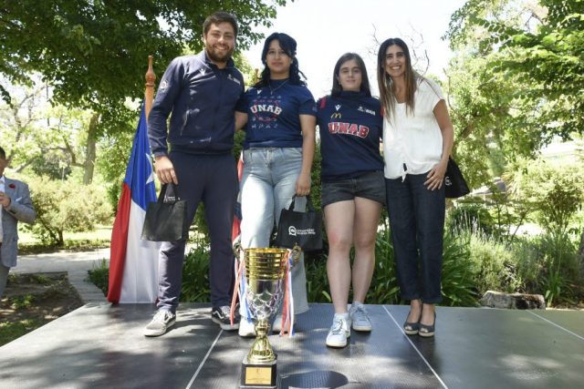 Ceremonia-de-Deportistas-Campus-Casona-Las-Condes-63-900×601