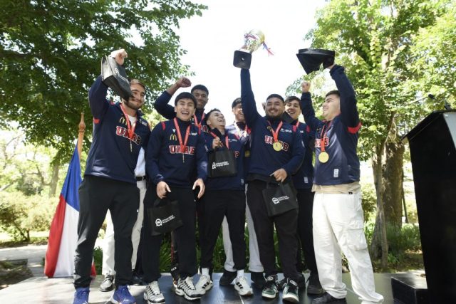 Ceremonia-de-Deportistas-Campus-Casona-Las-Condes-94-900×601