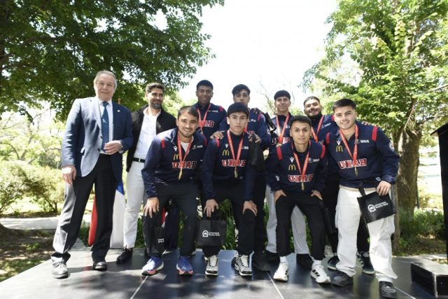 Ceremonia-de-Deportistas-Campus-Casona-Las-Condes-97-900×601