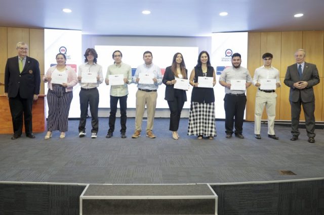 Beca Excelencia Académica 2026, Sede Santiago