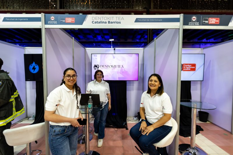 Endowment UNAB realiza Feria de Emprendimiento Innovador 2025