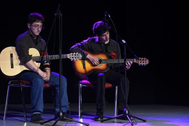 Presentacion-Talleres-Artisticos-Culturales-2025-Campus-Antonio-Varas-28-2000×1335-1