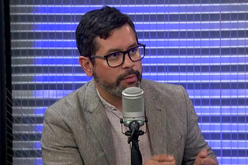 A Bordo | ¿En busca de trabajo o iniciando un emprendimiento? Decano FEN UNAB entrega algunos consejos