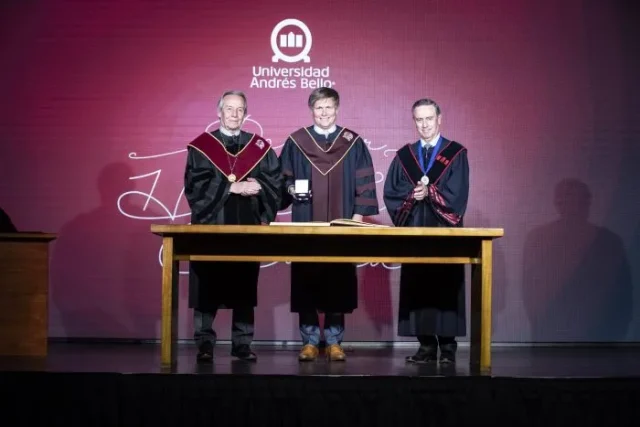 Doctor Honoris Causa