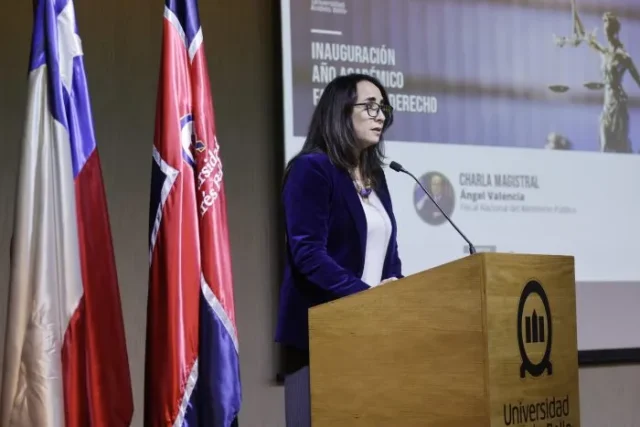 Inauguracion-de-Ano-Academico-Facultad-de-Derecho-CR29-700×467