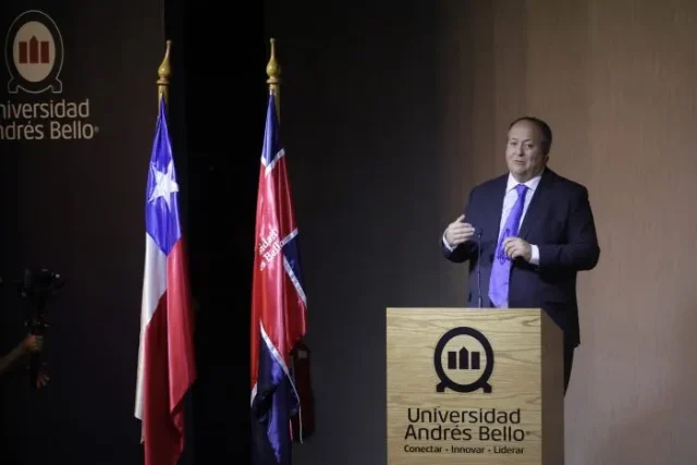 Inauguracion-de-Ano-Academico-Facultad-de-Derecho-CR57-700×467