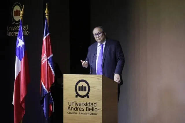 Inauguracion-de-Ano-Academico-Facultad-de-Derecho-CR58-700×467
