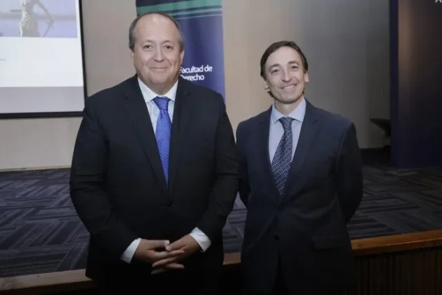 Inauguracion-de-Ano-Academico-Facultad-de-Derecho-CR89-700×467