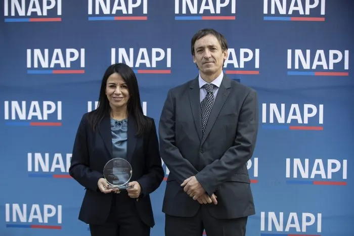 solicitudes de patentes