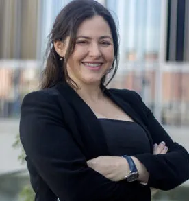 24 Horas | Kinesióloga UNAB aborda la pérdida de masa muscular en mujeres cerca de los 30 años