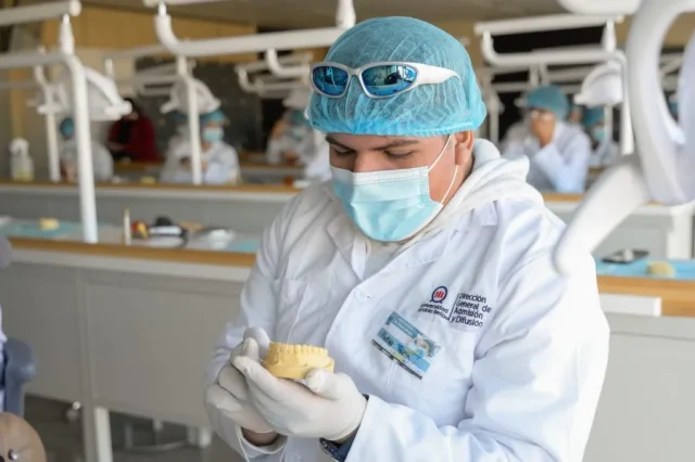 Explora-Odontologia-Concepcion-4633-900×599