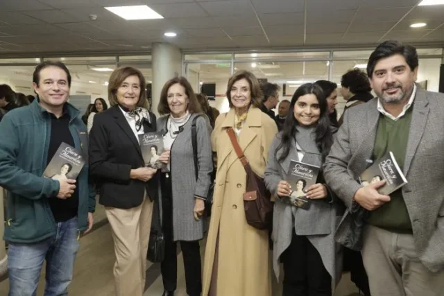 Lanzamiento-del-libro-Clara-y-Mauricio-una-historia-cultural-del-amor-CR100-700×467