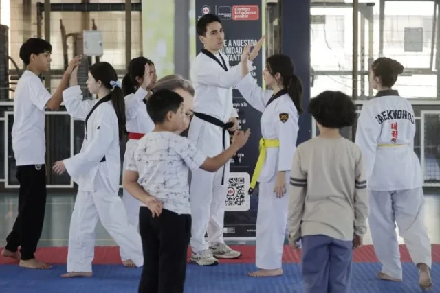 Ceremonia-cierre-taller-taekwondo-CR50