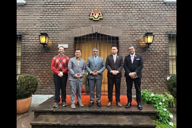 Visita de Dr. Rick Kye Gan