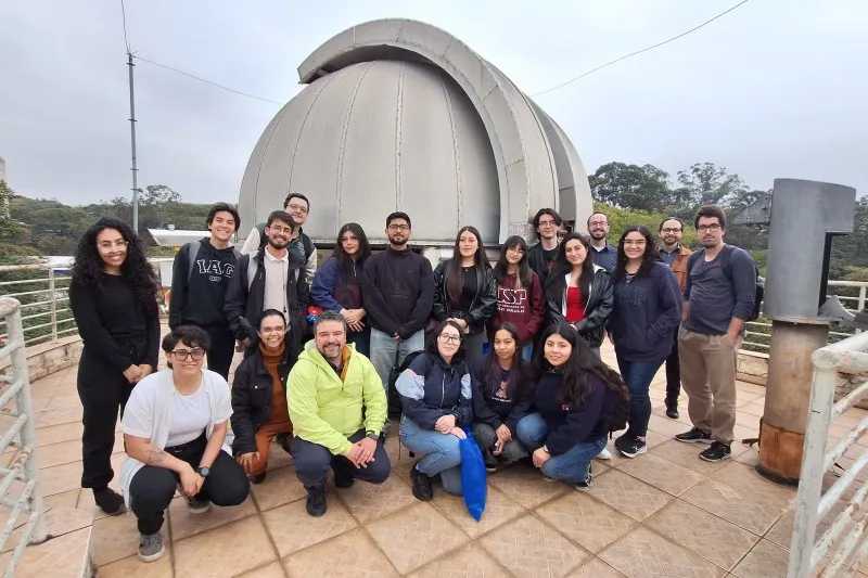 Física y Astronomía UNAB