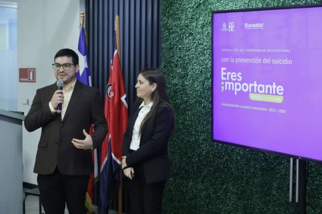Ceremonia-de-renovación-de-compromiso-institucional_CRA19-2000×1333