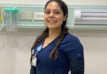 ORGULLO UNAB | Una enfermera que relata su experiencia en Coyhaique, una zona “oasis” de la pandemia en Chile