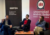 Instituto de Políticas Económicas de la FEN UNAB realizó el lanzamiento de Señales: Publicación periódica con la que busca aportar al debate público